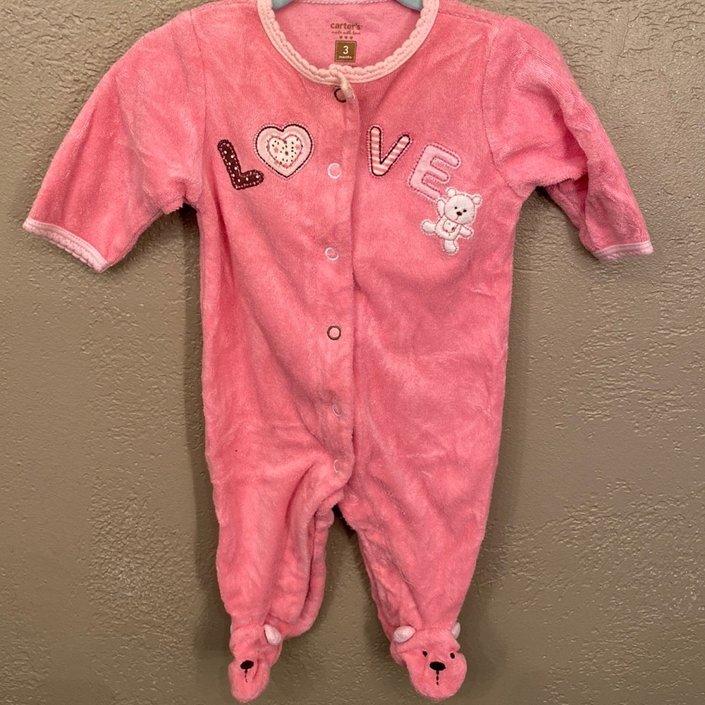 Carter’s sleeper with bear feet